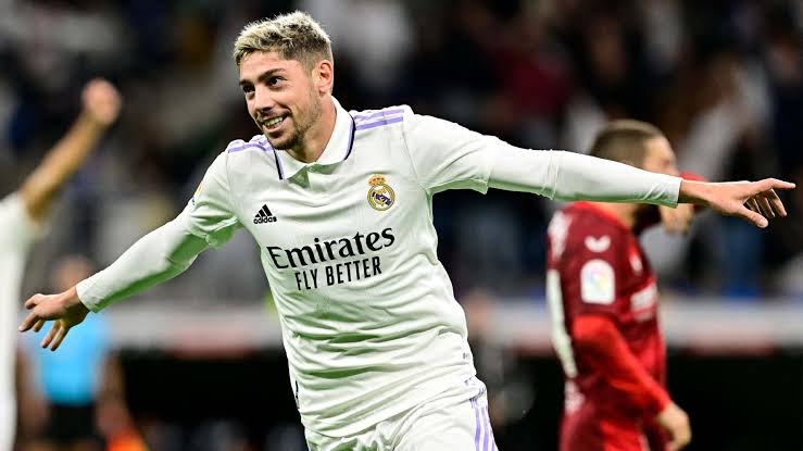 Chelsea make huge £102m offer for Real Madrid star