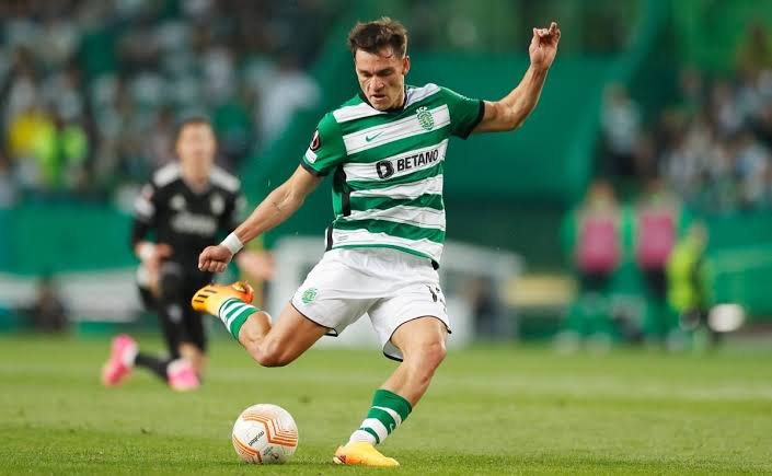 After agreeing to pay more than Manuel Ugarte's release clause, rumors claim that Chelsea has won the race to sign the Sporting Lisbon