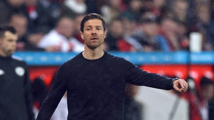 Xabi Alonso may have hinted at Liverpool alternative if they unable to sign Levi Colwill