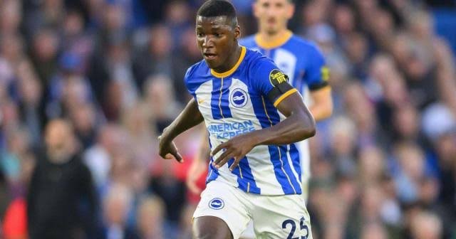 Stunning Moises Caicedo Liverpool twist emerges amid £55 million Romeo Lavia bid, according to Chelsea transfer news.