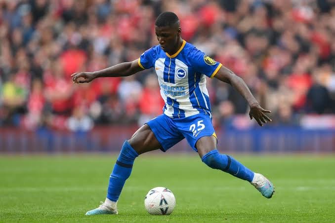 Chelsea is negotiating a $115 million deal with Brighton, according to Moises Caicedo. midfielder following Liverpool's denial.