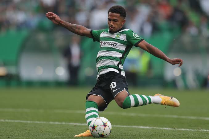 Over the past few hours, it has been claimed that Chelsea are keen to complete the signing of Sporting Lisbon striker Marcus Edwards.