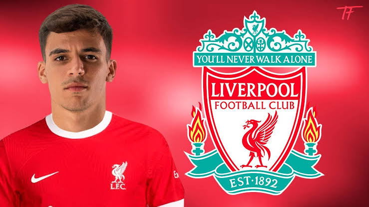 According to a report, Liverpool is ready to accept a £34m fee to hijack another signing.