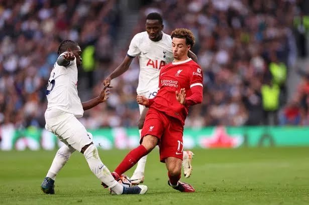 Jürgen Klopp disagrees with Liverpool contract as Dominik Szoboszlai makes bold Manchester City claim https://footballtopstar.com/jurgen-klopp-disagrees-with-liverpool-contract-as-dominik-szoboszlai-makes-bold-manchester-city-claim/