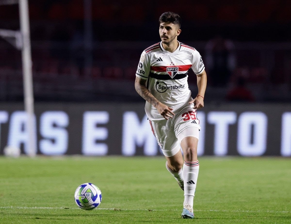 Liverpool has set their sights on Sao Paulo's Lucas Beraldo, a young player, as they attempt to bolster their defence.