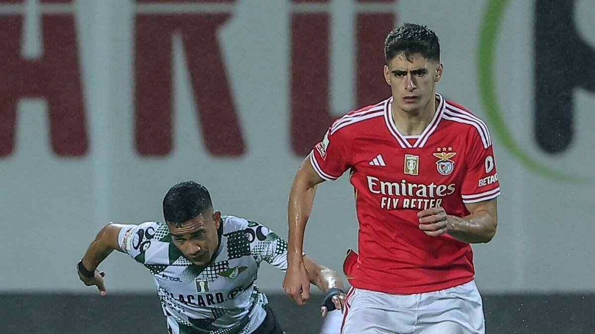 ANTONIO SILVA (BENFICA)