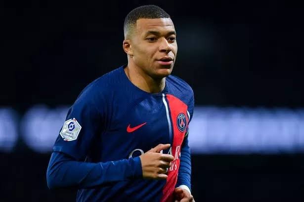 Despite the related costs, Kylian Mbappé has frequently been linked to Liverpool. The superstar from PSG and France has discussed