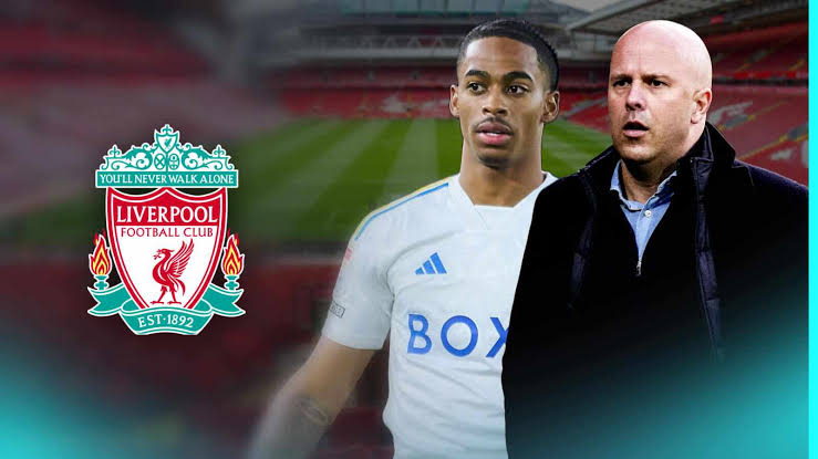 Arne Slot is eyeing a £30 million deal for Liverpool after the defender made an exit demand.