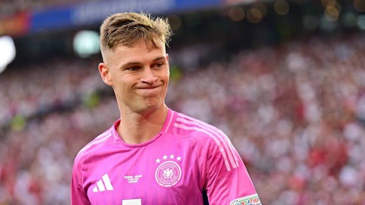 Live transfer news for Liverpool Kimmich update and Kvaratskhelia "interest" in the midst of Real Madrid "contact"