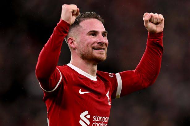 Alexis Mac Allister purchases a luxurious mansion at a discounted price from the former Liverpool manager.