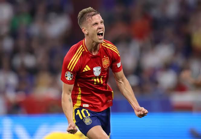 Here is a review of Friday, July 12th's Liverpool FC transfers, with news on Gleison Bremer, Dani Olmo, and Eberechi Eze.