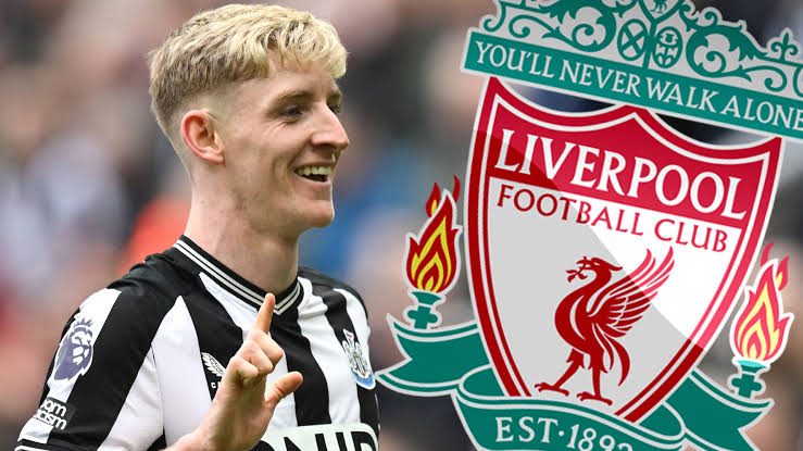 The CEO of Newcastle provides a one-word update on Anthony Gordon, a target for Liverpool