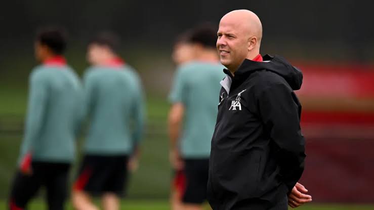 According Slot Liverpool is “pursuing” a mystery signing as their top transfer priority