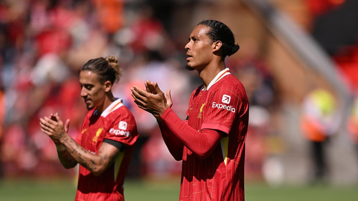 Virgil van Dijk delivered a contract message to Liverpool, while Joe Gomez is the latest to join Chelsea.