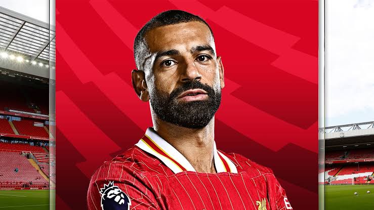 Mohamed Salah Drops Major Hint About New Liverpool Deal as Agent Touches Down in Merseyside