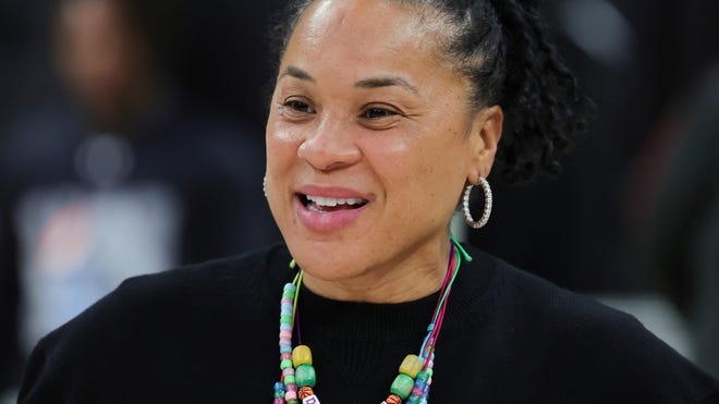 Dawn Staley downplays heightened excitement ahead of UConn matchup
