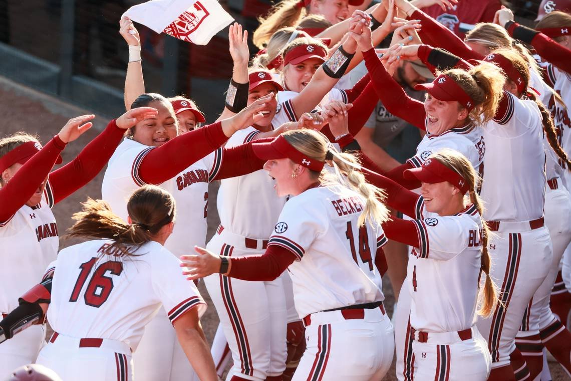 No. 11 South Carolina softball shuts out Clemson, builds on Gamecocks’ resurgent season