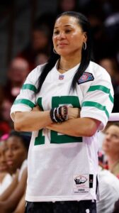 In a live update, the South Carolina Gamecocks women’s basketball team is hosting