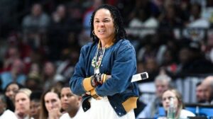 South Carolina Gamecocks play the Duke Blue Devils in Elite 8